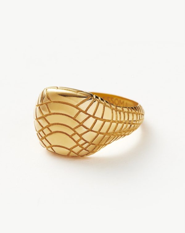 Serpent Textured Signet Ring | 18ct Gold Plated Fashion