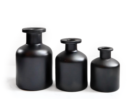 Hesperus - Black Reed Diffuser Bottles on Sale