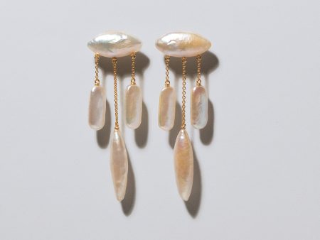 Egret Pearl Earrings For Discount