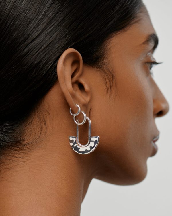 Zenyu Fan Medium Hoop Earrings Online now